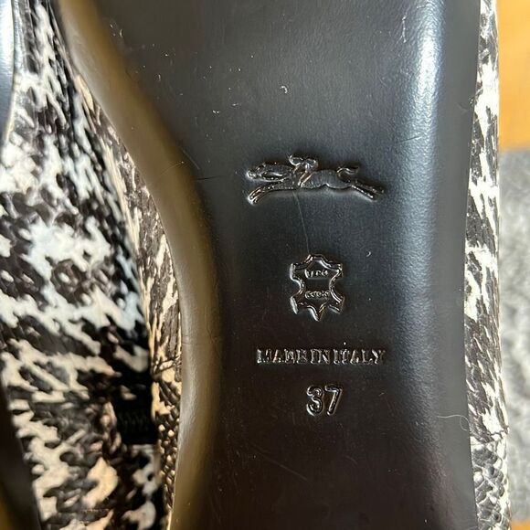 New Longchamp Leather Knee High Boots In Black/White - Picture 14 of 14